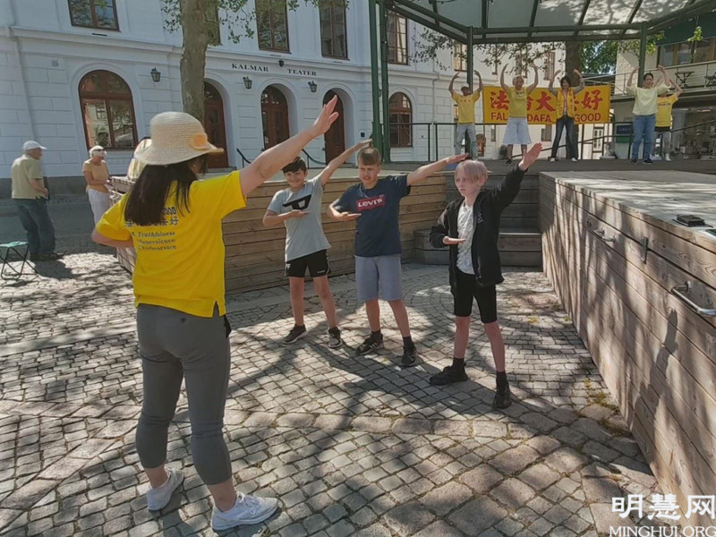 Обучение упражнениям,, дети, Фалунь Дафа, Фалуньгун
