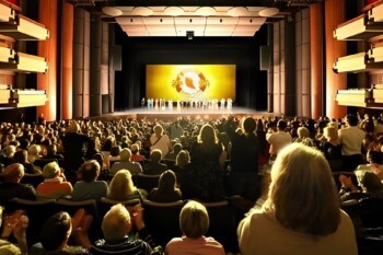 Shen Yun дарит зрителям в Европе, Америке и Азии вдохновляющие истории: «Любовь, радость и мир»