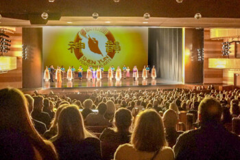 Труппа Shen Yun завершила турне по Японии, дав 42 представления. «Прошлое, настоящее и будущее»